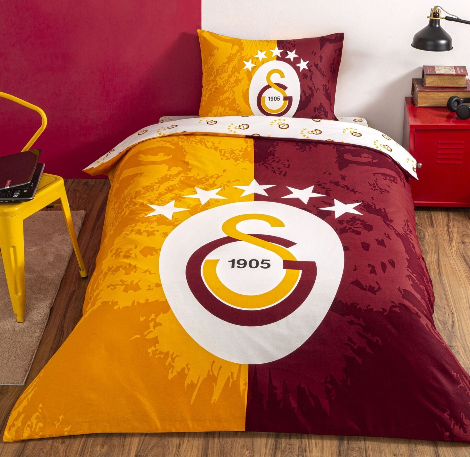 TAÇ LİSANSLI BEŞ YILDIZ GALATASARAY TEK KİŞİLİK NEVRESİM TAKIMI 5. YILDIZ