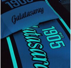 Taç Lisanslı Galatasaray 1905 Glow Gece Işıltısı Tek Kişilik Nevresim Takımı