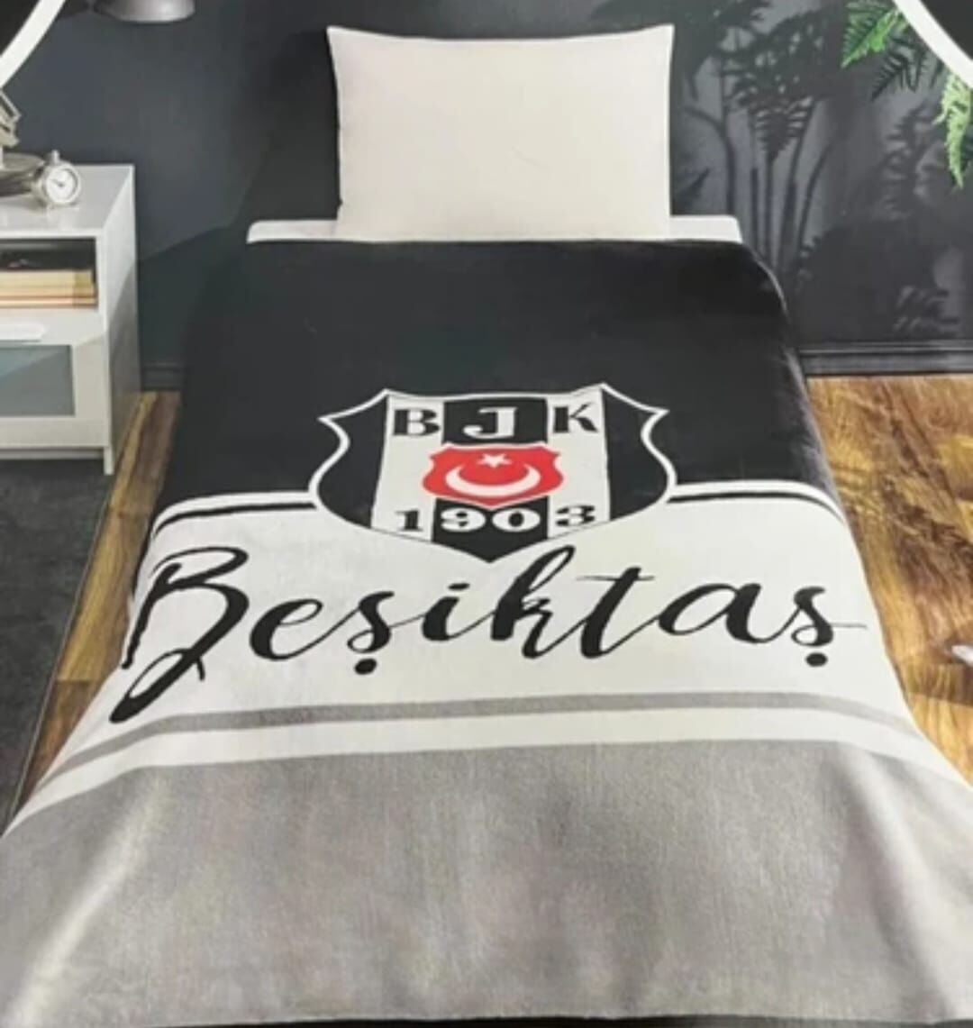 Taç Lisanslı Beşiktaş Klasik Tek Kişilik Battaniye