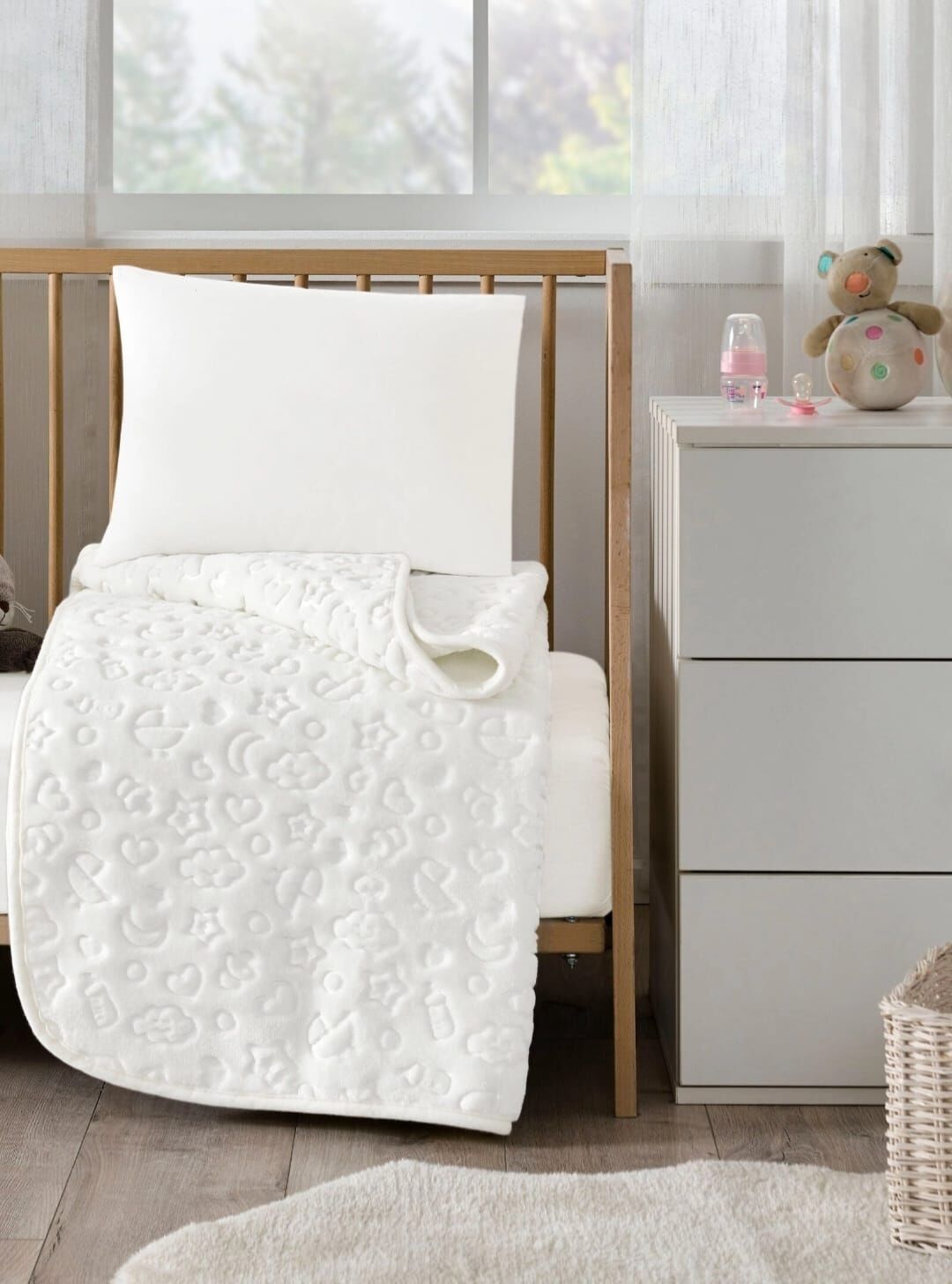 Özdilek Embos Kutulu Bebek Battaniyesi 100*120 Cm Krem