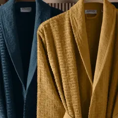 Altınbaşak Lisse Bambu Aile Bornoz Seti Hardal/Lacivert - Moonlight/Amber (6 Parça) + Vücut Spreyi Hediyeli